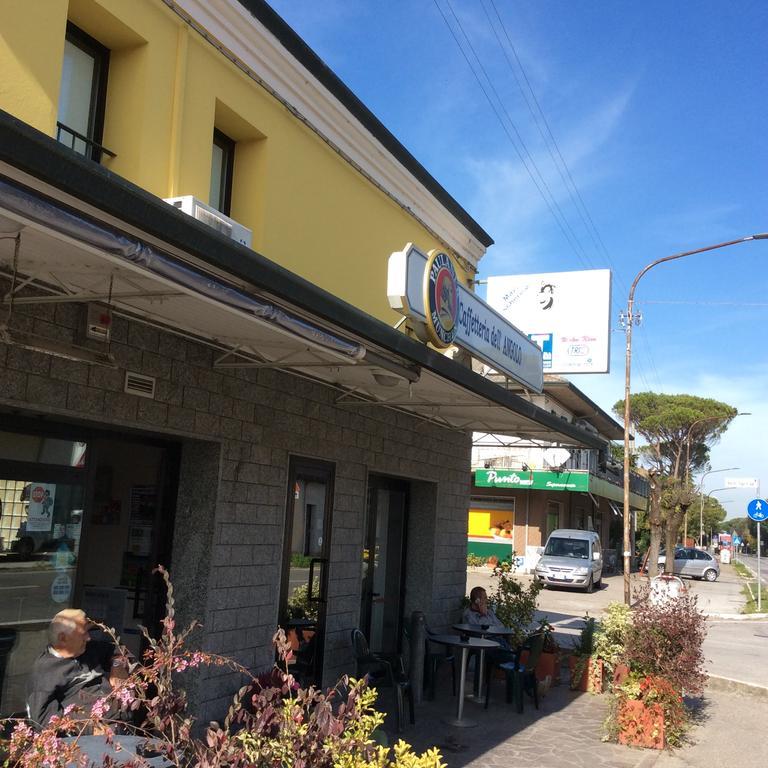 فندق Caffetteria Dell'Angolo Borghetto Secondo المظهر الخارجي الصورة